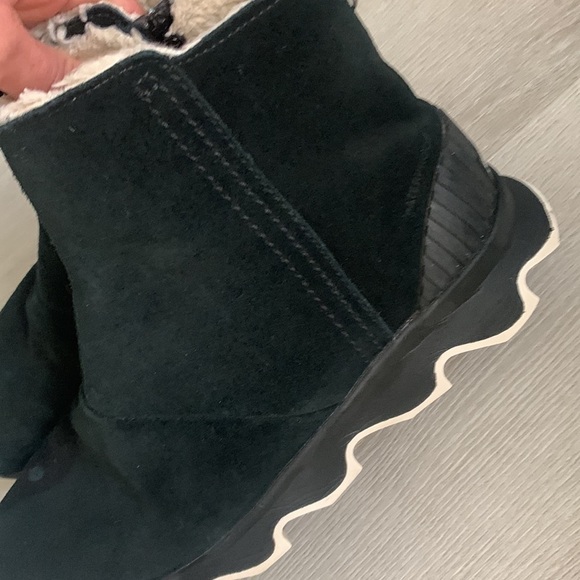 Sorel Kinetic boots size 9 leather suede booties black wedges zipper winter - Picture 5 of 13